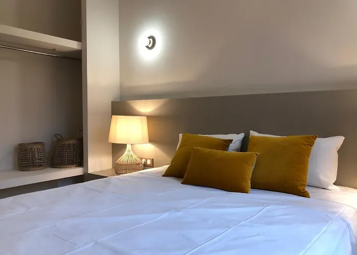 L'aiglon Aparthotel Serriera (Corsica)