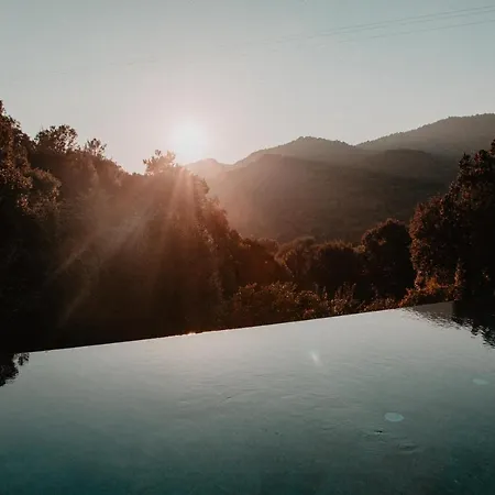 Aparthotel L'aiglon Serriera (Corsica)