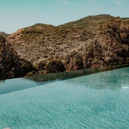 L'aiglon Aparthotel Serriera (Corsica)