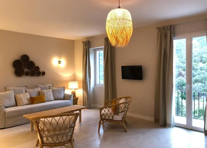 L'aiglon Lägenhetshotell Serriera (Corsica)